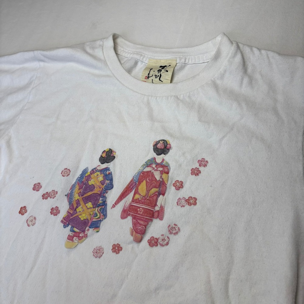 Chiisana Romansu Mukashi Mukashi Graphic T-Shirt Small White Japanese Kimono Art
